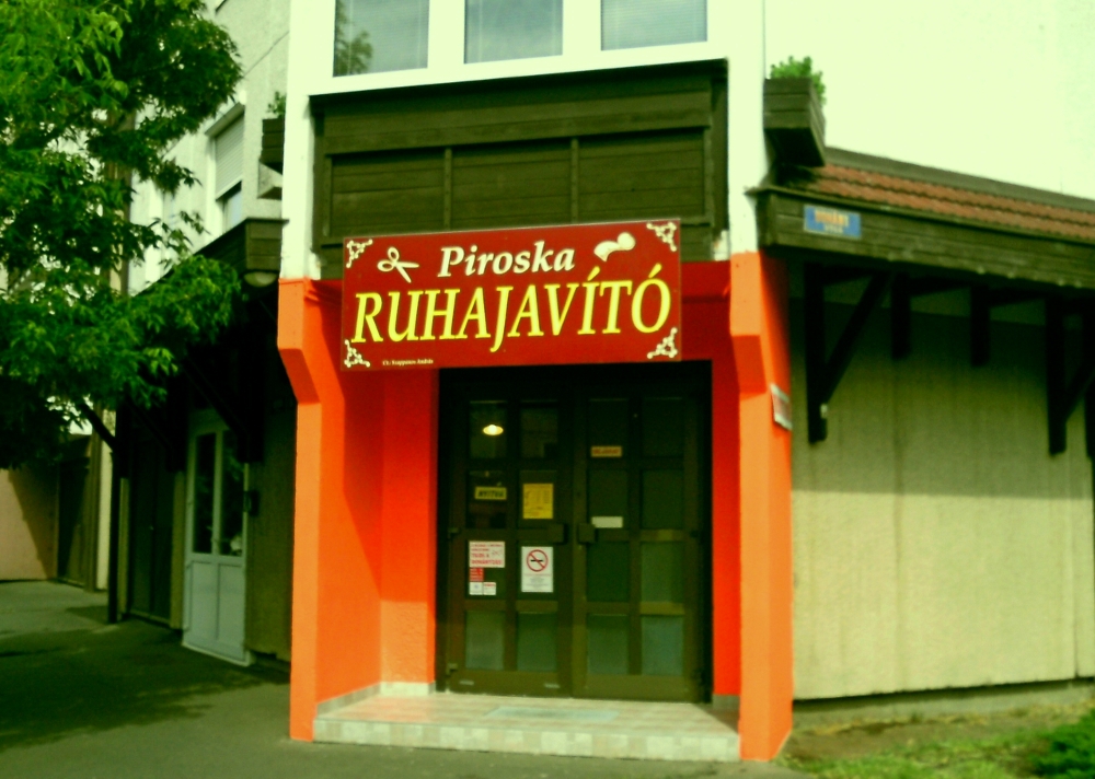 ruhajavító1